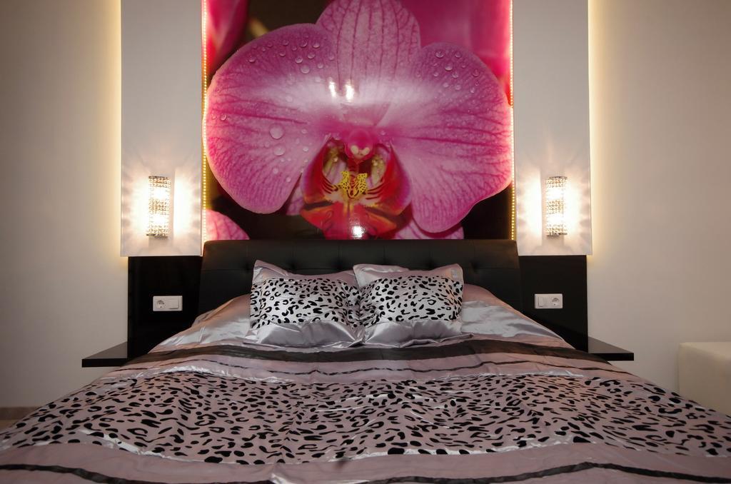 Regina Delux Apartman Gyula Ngoại thất bức ảnh